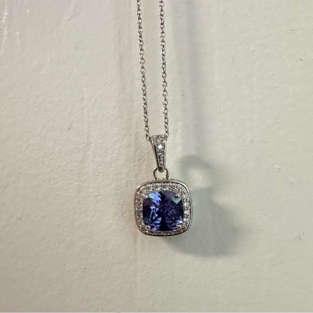 Sterling Silver necklace with Purple centerstone